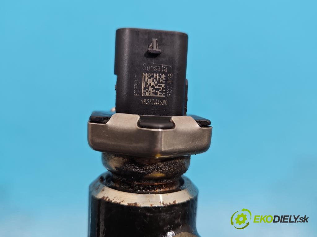 Ford Focus Mk4 2018- 1.5 TDCI 120 HP automatic 88 kW 1499 cm3 5- lišta vstrekovacia 9825598980 (Vstrekovacia lišta)