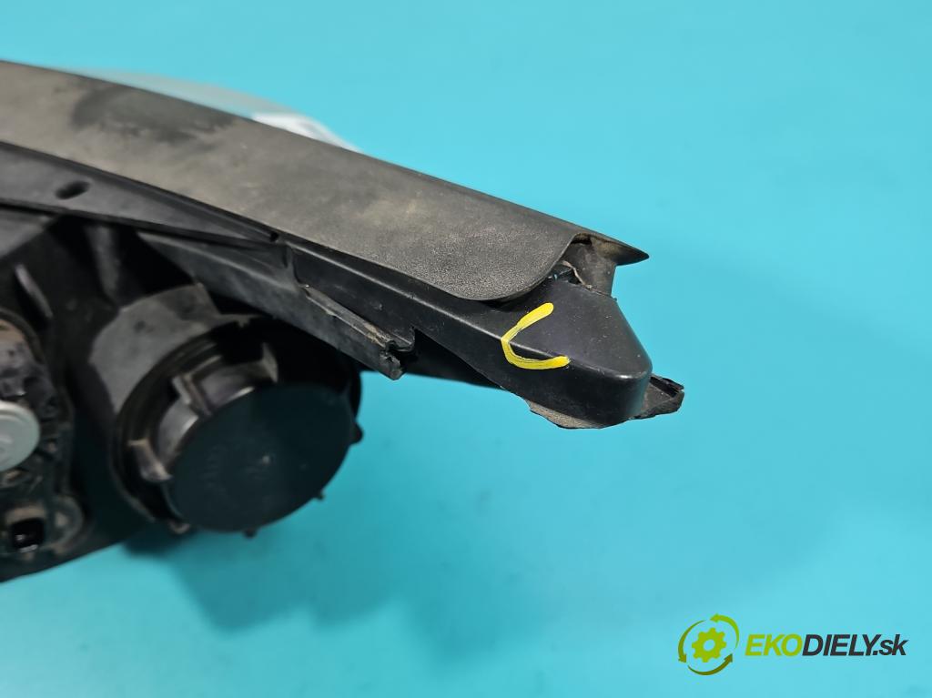 Kia Sportage III 2010-2015 1.6 GDI 135 HP manual 99 kW 1591 cm3 5- Reflektor: pravý  (Svetlo predné pravé)