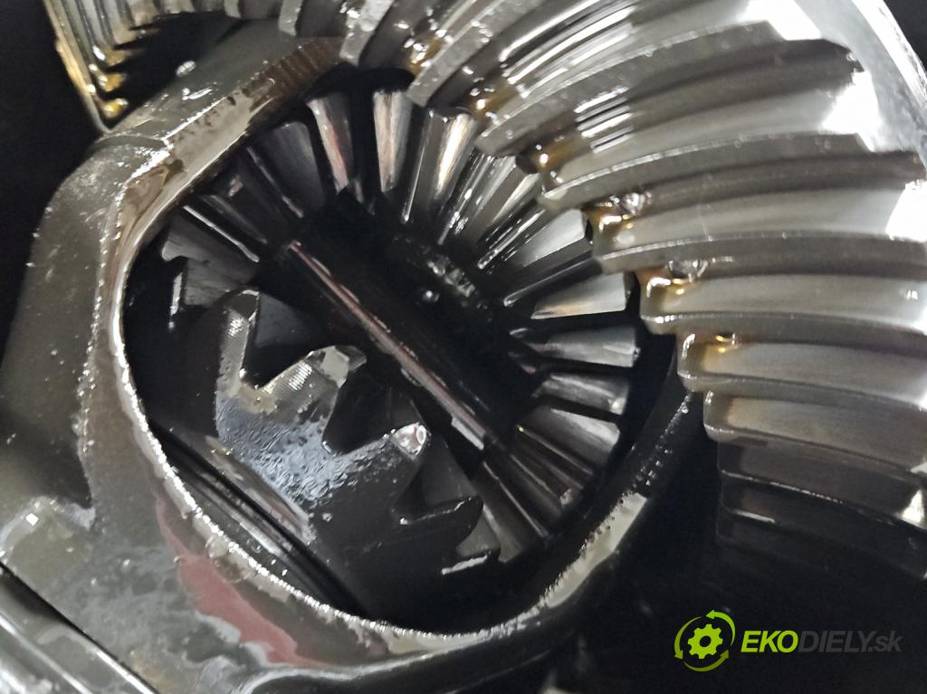 Bmw 3 E46 1998-2007 2.0d 150 HP automatic 110 kW 1995 cm3 4- Most: zadní: