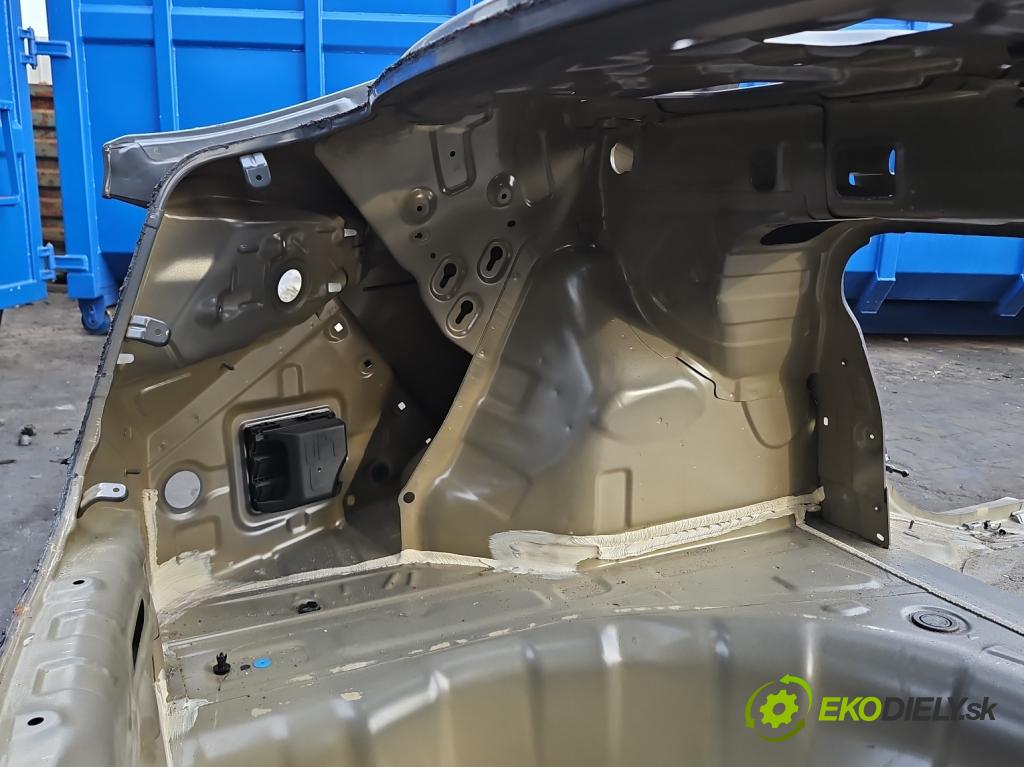 Hyundai Elantra VI 2015-2020 1.6 16V 128 HP automatic 94 kW 1591 cm3 4- blatník zadné ľavý