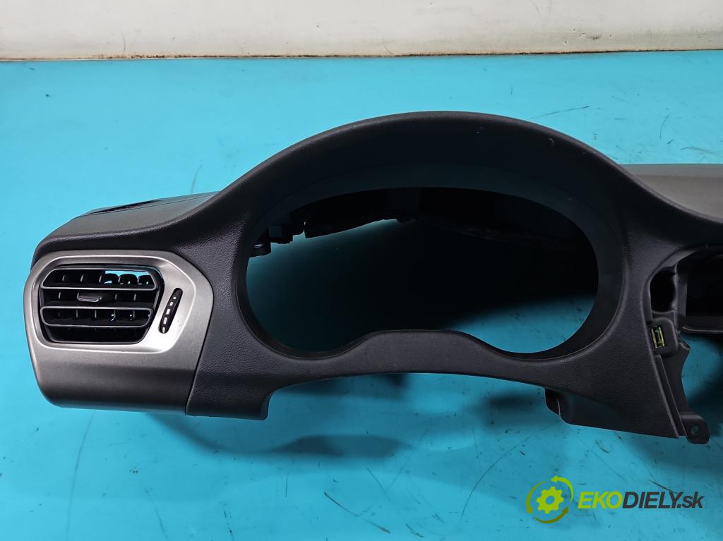 Citroen C-Elysee II 2012- 1.6 hdi 92 hp manual 68 kW 1560 cm3 4- kokpit,přistrojova deska