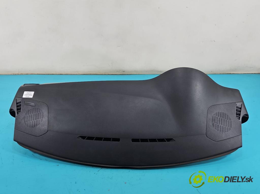 Citroen C-Elysee II 2012- 1.6 hdi 92 hp manual 68 kW 1560 cm3 4- kokpit,přistrojova deska