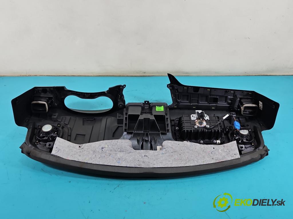 Citroen C-Elysee II 2012- 1.6 hdi 92 hp manual 68 kW 1560 cm3 4- kokpit,přistrojova deska