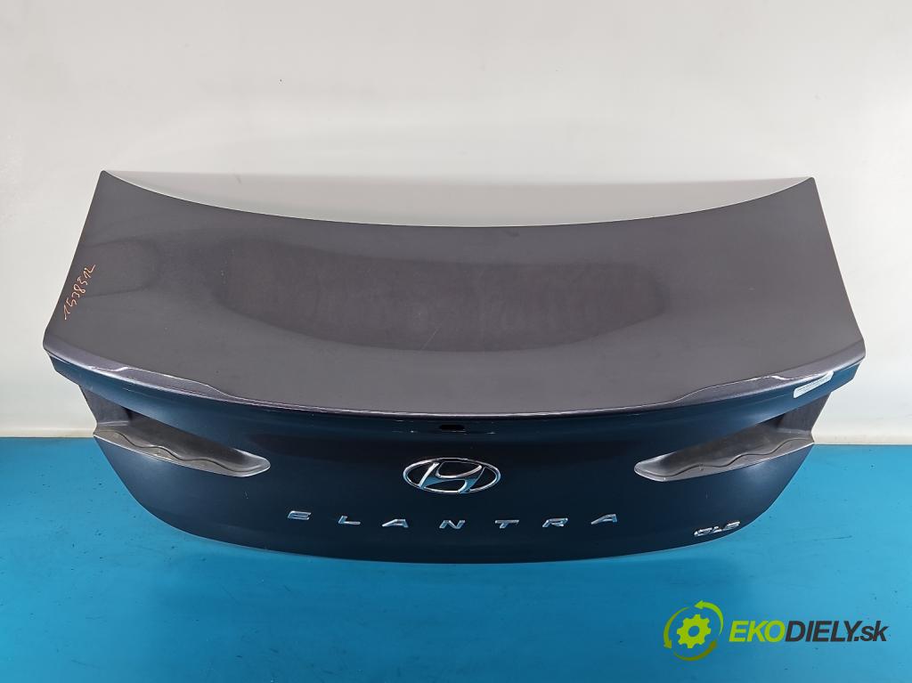 Hyundai Elantra VI 2015-2020 1.6 16V 128 hp automatic 94 kW 1591 cm3 4- zadní kufrové dveře  (Zadní kapota (kufr))