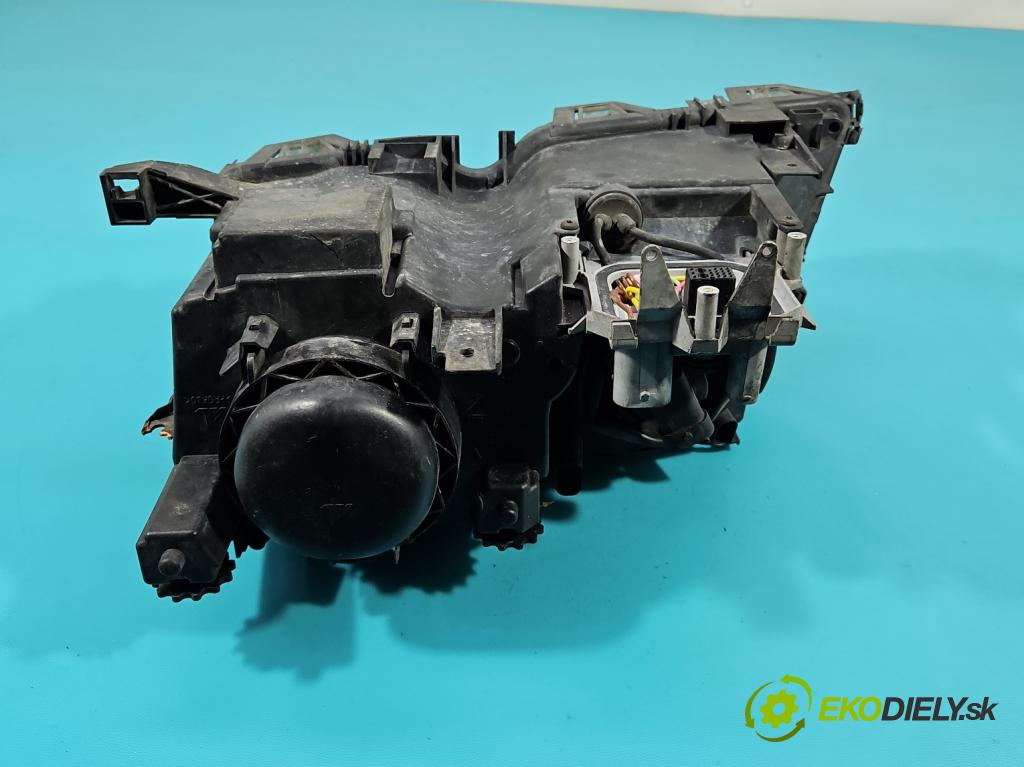Bmw 3 E46 1998-2007 2.0d 150 HP automatic 110 kW 1995 cm3 4- Reflektor: pravý 0301157682 (Svetlo predné pravé)