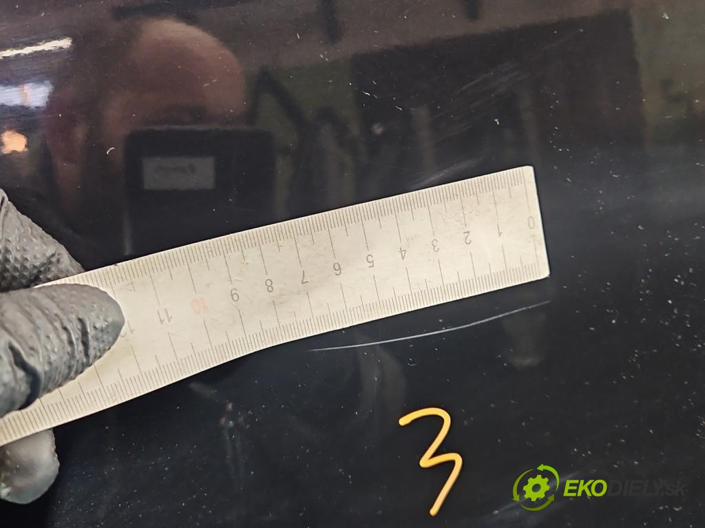 Kia Sportage III 2010-2015 1.6 GDI 135 hp manual 99 kW 1591 cm3 5- dveře přední levé  (Klika dveří ostatní)