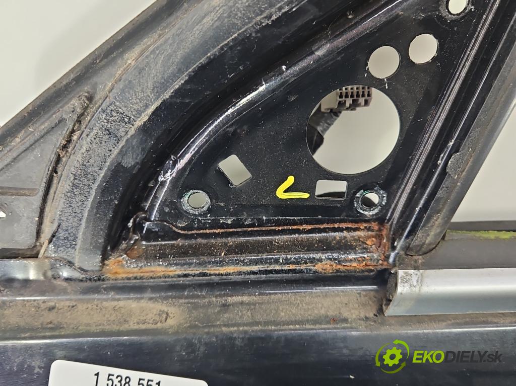 Kia Sportage III 2010-2015 1.6 GDI 135 hp manual 99 kW 1591 cm3 5- dveře přední levé  (Klika dveří ostatní)