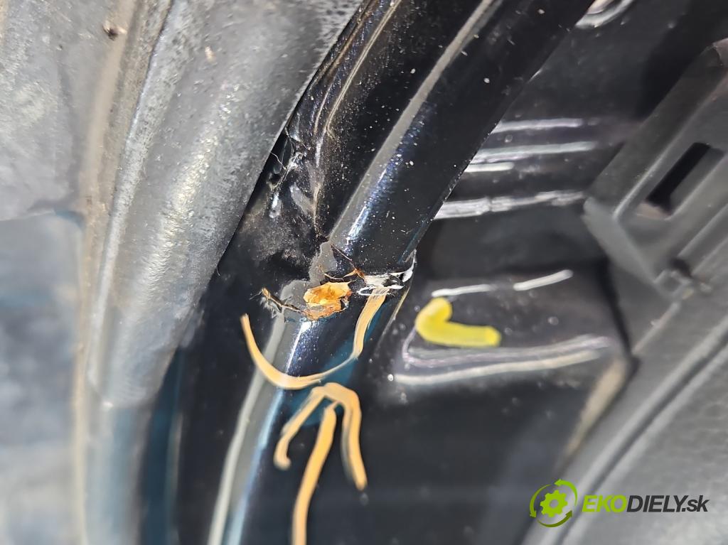 Kia Sportage III 2010-2015 1.6 GDI 135 HP manual 99 kW 1591 cm3 5- dvere predné pravé  (Kľučka dverí ostatné)