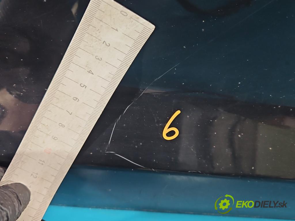 Kia Sportage III 2010-2015 1.6 GDI 135 HP manual 99 kW 1591 cm3 5- dvere predné pravé  (Kľučka dverí ostatné)