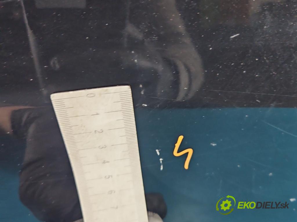 Kia Sportage III 2010-2015 1.6 GDI 135 HP manual 99 kW 1591 cm3 5- dvere predné pravé  (Kľučka dverí ostatné)