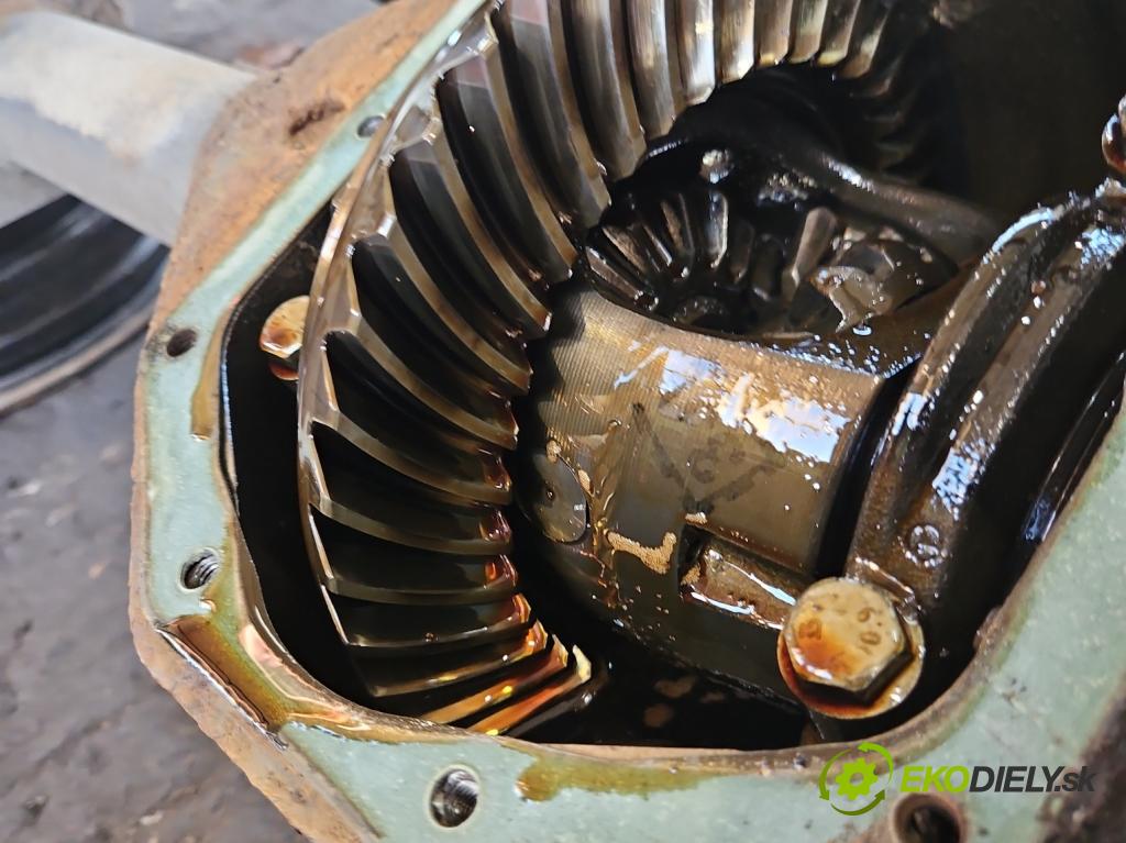 Vw LT II 1996-2006 2.5 tdi 109 HP manual 80 kW 2461 cm3 5- Most: zadní: 9033530610