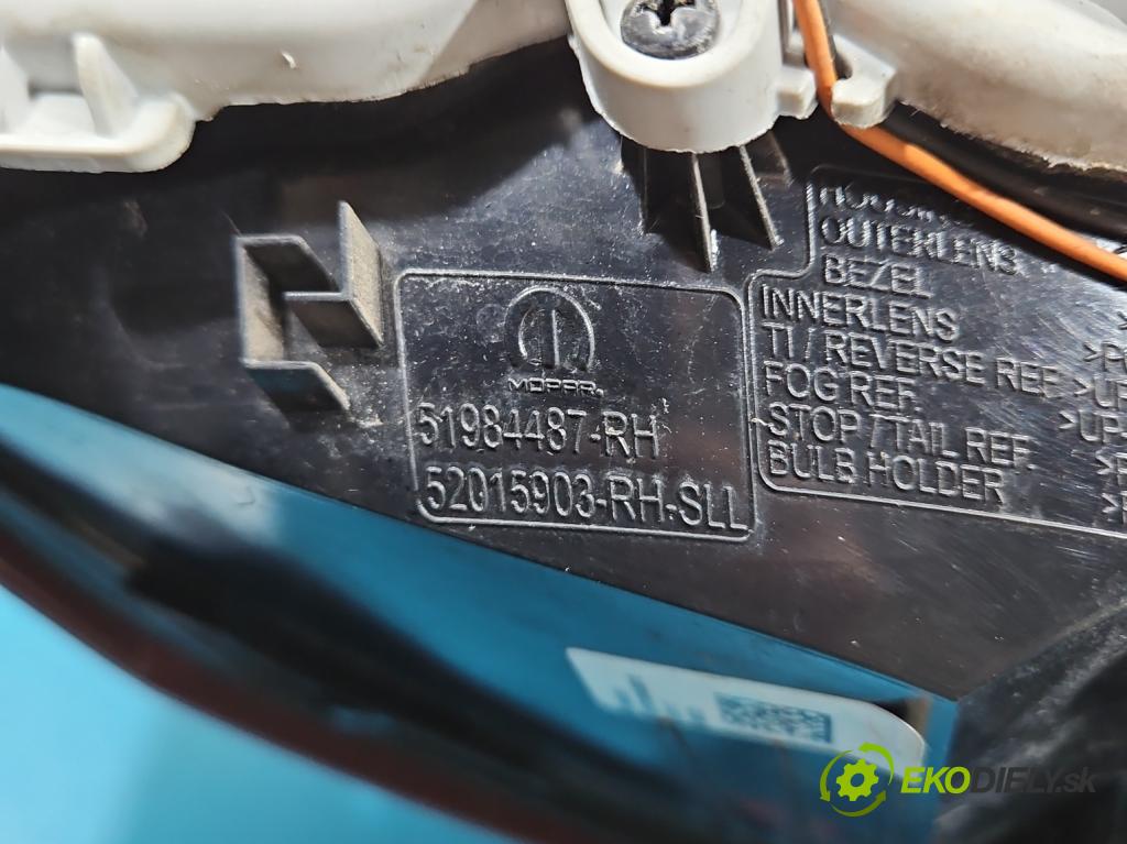 Fiat Tipo II 2015- 1.4 16v 95 HP manual 70 kW 1368 cm3 4- svetlo / reflektor zadné pravé 519844870 (Kľučka dverí ostatné)