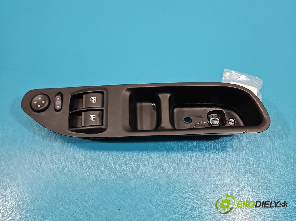 Fiat Tipo II 2015- 1.4 16v 95 HP manual 70 kW 1368 cm3 4- prepínač okien spätných zrkadiel 7356399240