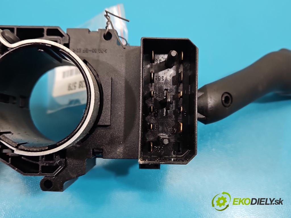 Vw Golf IV 1997-2003 1.9 tdi 101 HP manual 74 kW 1896 cm3 3- prepínač komplex: 8L0953513G (Prepínacie páčky pod volantom)