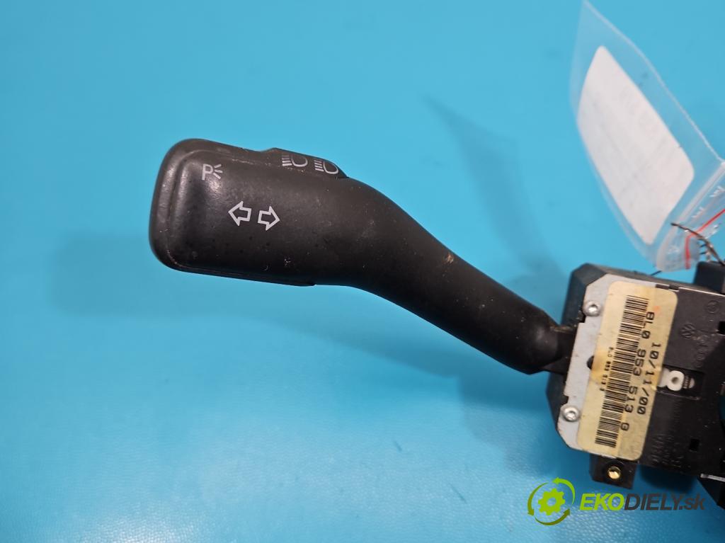 Vw Golf IV 1997-2003 1.9 tdi 101 HP manual 74 kW 1896 cm3 3- prepínač komplex: 8L0953513G (Prepínacie páčky pod volantom)