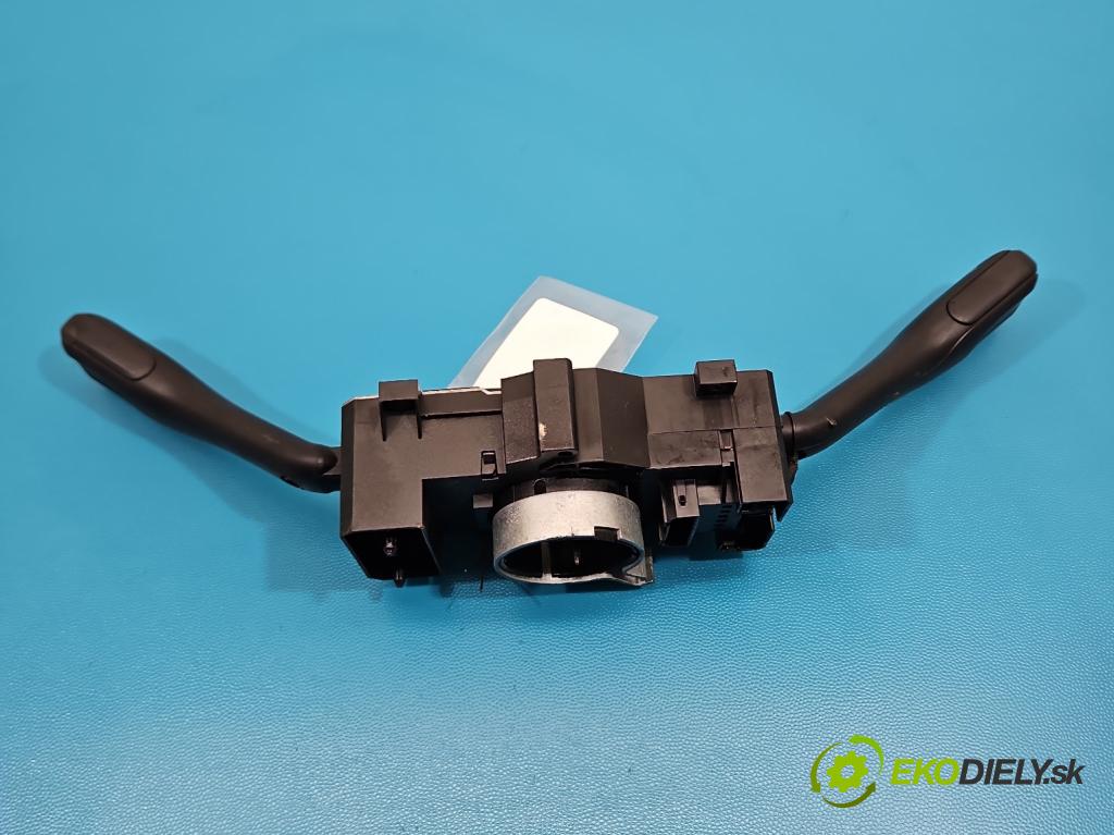 Vw Golf IV 1997-2003 1.9 tdi 101 HP manual 74 kW 1896 cm3 3- prepínač komplex: 8L0953513G (Prepínacie páčky pod volantom)