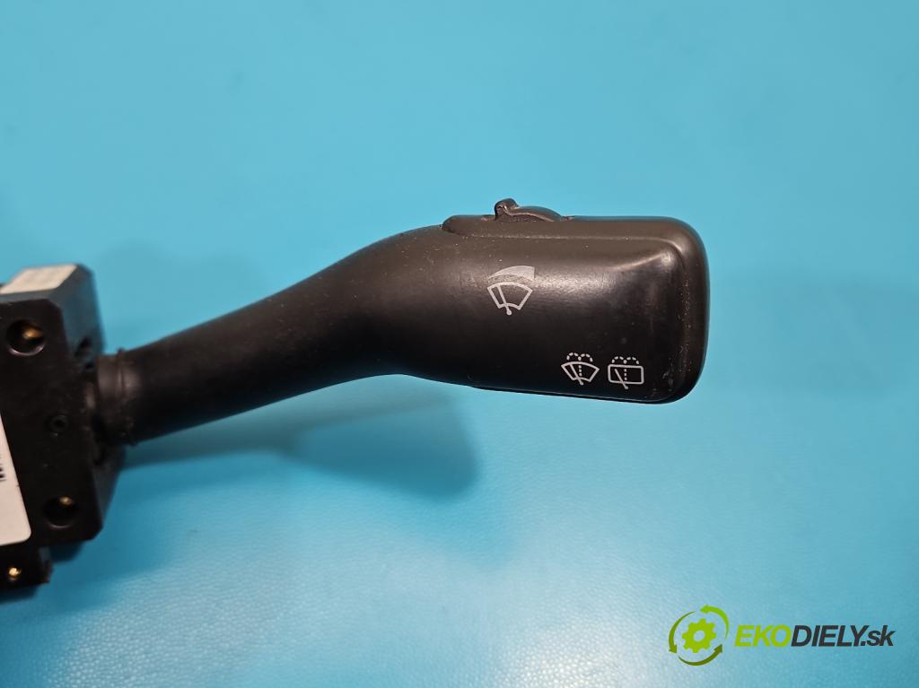 Vw Golf IV 1997-2003 1.9 tdi 101 HP manual 74 kW 1896 cm3 3- prepínač komplex: 8L0953513G (Prepínacie páčky pod volantom)