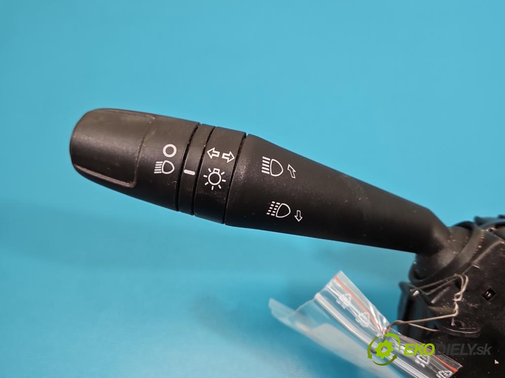 Fiat Tipo II 2015- 1.4 16v 95 HP manual 70 kW 1368 cm3 4- prepínač komplex: 0735652900 (Prepínacie páčky pod volantom)