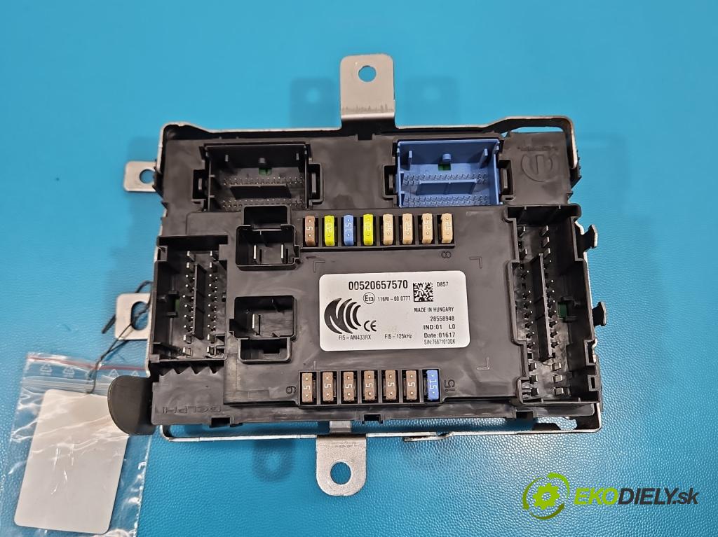 Fiat Tipo II 2015- 1.4 16v 95 hp manual 70 kW 1368 cm3 4- skříňka pojistková 00520657570 (Pojistková skříňka)
