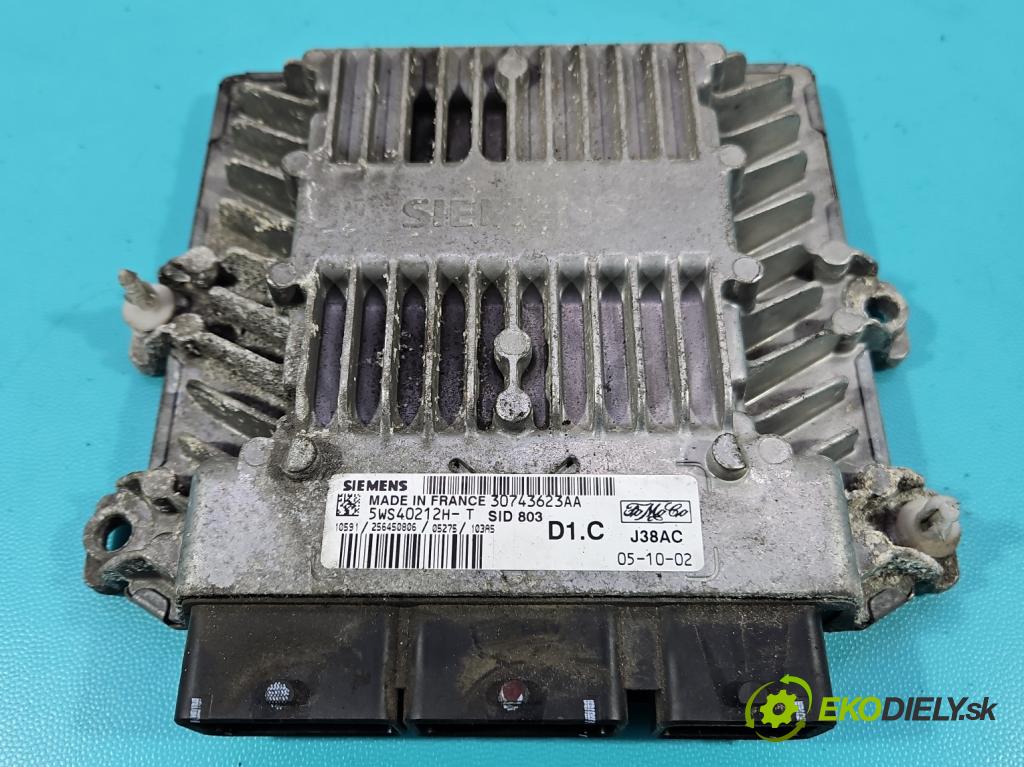 Volvo V50 2.0d 136 HP manual 100 kW 1997 cm3 5- riadiaca jednotka motora 30743623AA