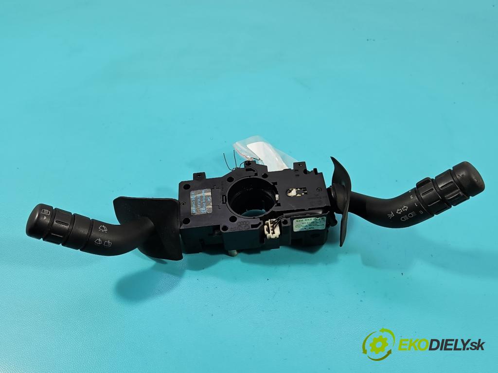 Vw Fox 1.2b 54 HP manual 40 kW 1198 cm3 3- prepínač komplex: 5Z0953513A (Prepínacie páčky pod volantom)