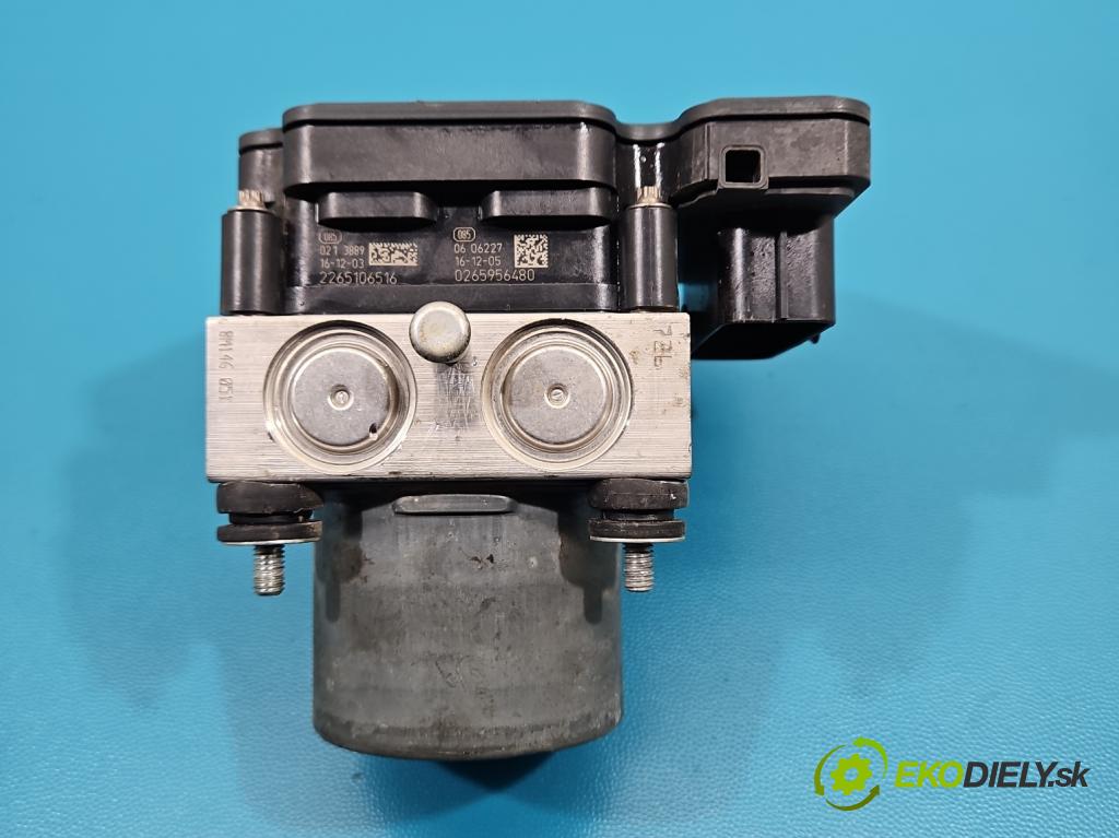 Fiat Tipo II 2015- 1.4 16v 95 HP manual 70 kW 1368 cm3 4- čerpadlo abs 00520635980 (Pumpa ABS)