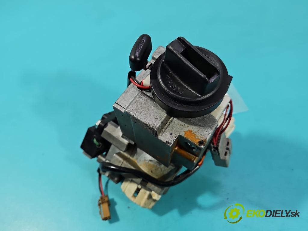 Nissan Micra K12 2003-2010 1.5 dci 65 HP manual 48 kW 1461 cm3 3- Spínačka  (Spínacia skrinka)