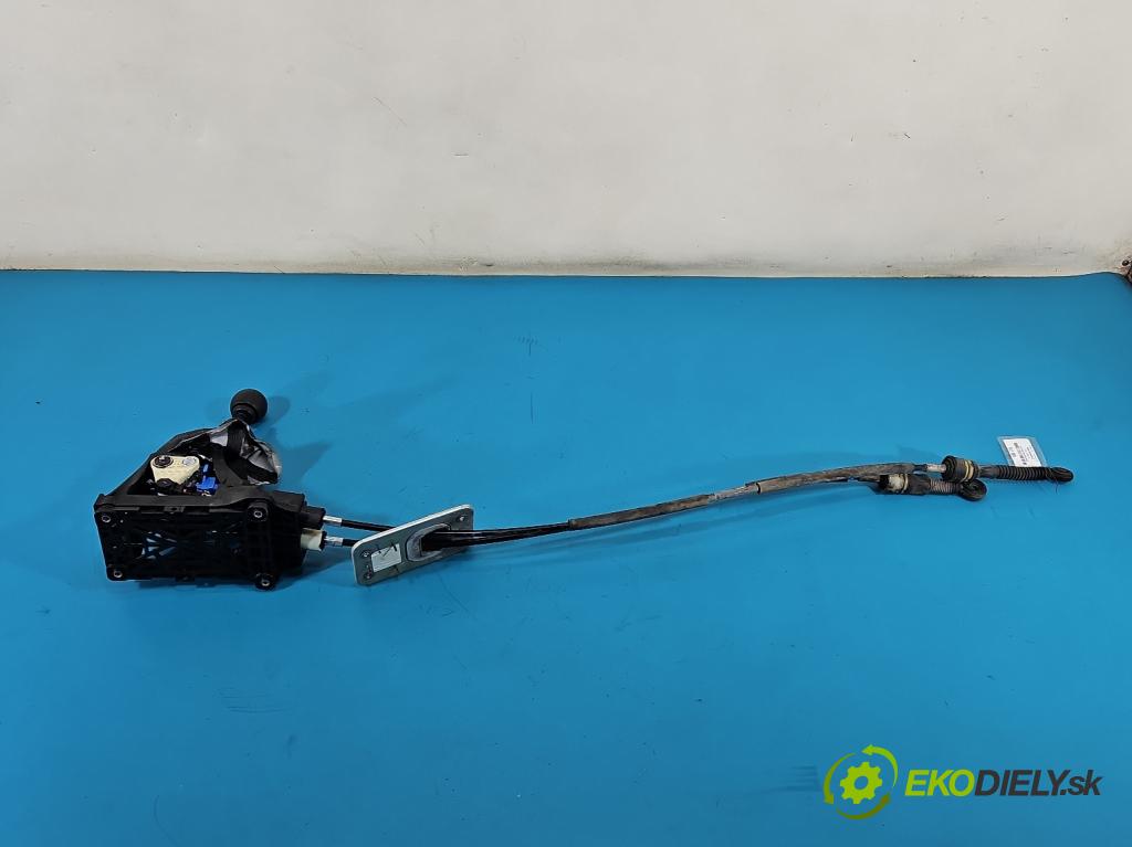 Fiat Tipo II 2015- 1.4 16v 95 HP manual 70 kW 1368 cm3 4- Páka: Změny: stupeň,rýchlosť 50294520 (Rýchlostná páka (kulisa))