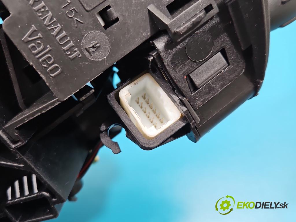 Renault Scenic II 2003-2009 1.5 dci 101 HP manual 74 kW 1461 cm3 5- prepínač komplex: 820012772817 (Prepínacie páčky pod volantom)