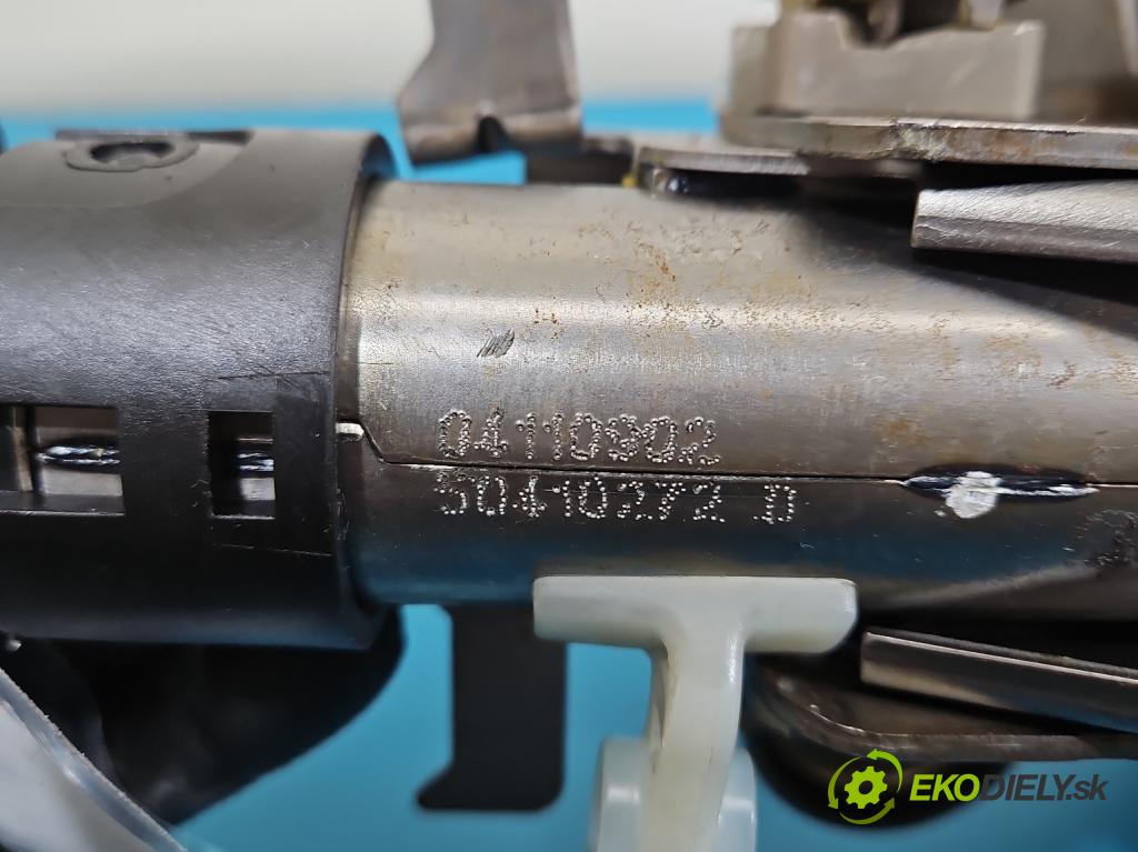 Renault Scenic II 2003-2009 1.5 dci 101 hp manual 74 kW 1461 cm3 5- čerpadlo posilovač 8200035272 (Servočerpadlo)