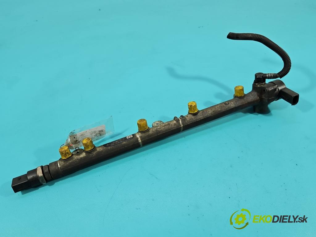 Mercedes Vaneo 1.7 cdi 91KM manual 67 kW 1689 cm3 5- lišta vstřikovací 0445214005 (Vstřikovací lišta)