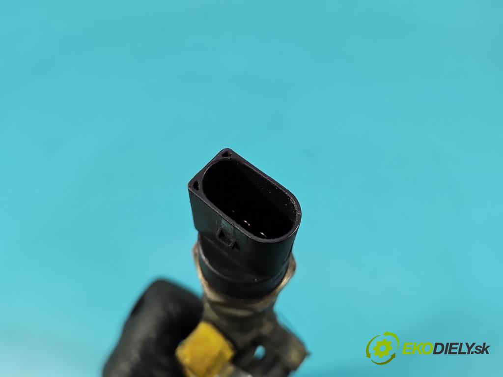 Mercedes Vaneo 1.7 cdi 91 KM manual 67 kW 1689 cm3 5- lišta vstrekovacia 0445214005 (Vstrekovacia lišta)