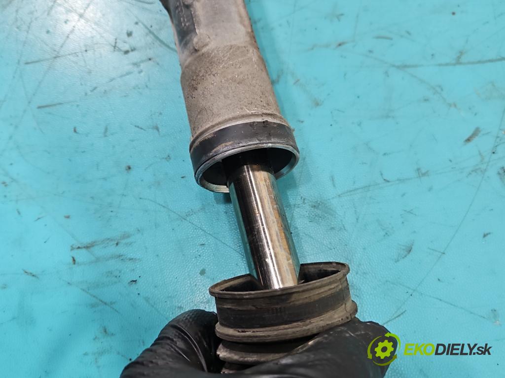 Renault Scenic II 2003-2009 1.5 dci 101 HP manual 74 kW 1461 cm3 5- Ozubené kolo: volant