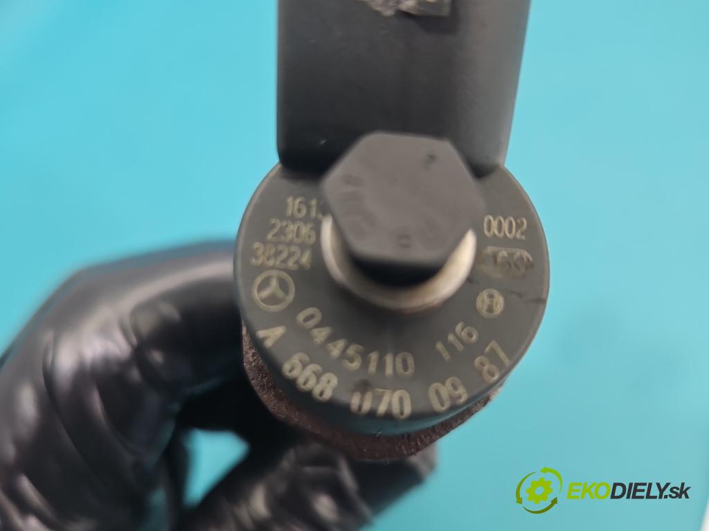 Mercedes Vaneo 1.7 cdi 91 KM manual 67 kW 1689 cm3 5- vstrek 0445110116 (Vstrekovač paliva)