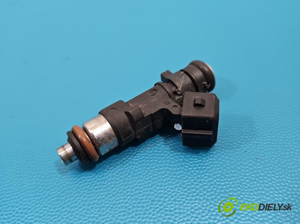 Fiat Tipo II 2015- 1.4 16v 95 HP manual 70 kW 1368 cm3 4- vstrek 0280158329 (Vstrekovač paliva)