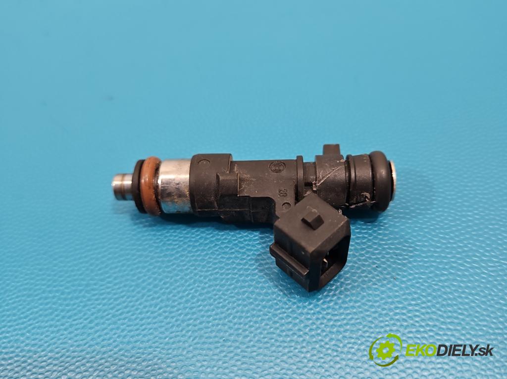 Fiat Tipo II 2015- 1.4 16v 95 HP manual 70 kW 1368 cm3 4- vstrek 0280158329 (Vstrekovač paliva)