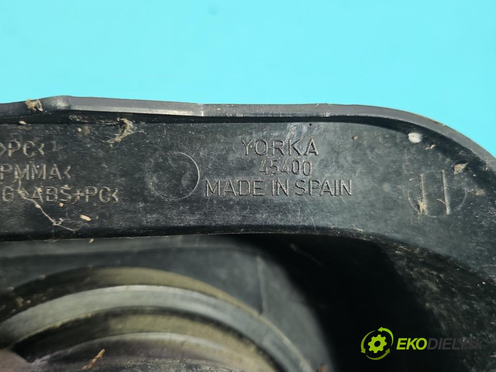 Seat Arosa 1.0 mpi 50KM manual 37 kW 999 cm3 3- svetlo / reflektor zadné ľavé (Kľučka dverí ostatné)