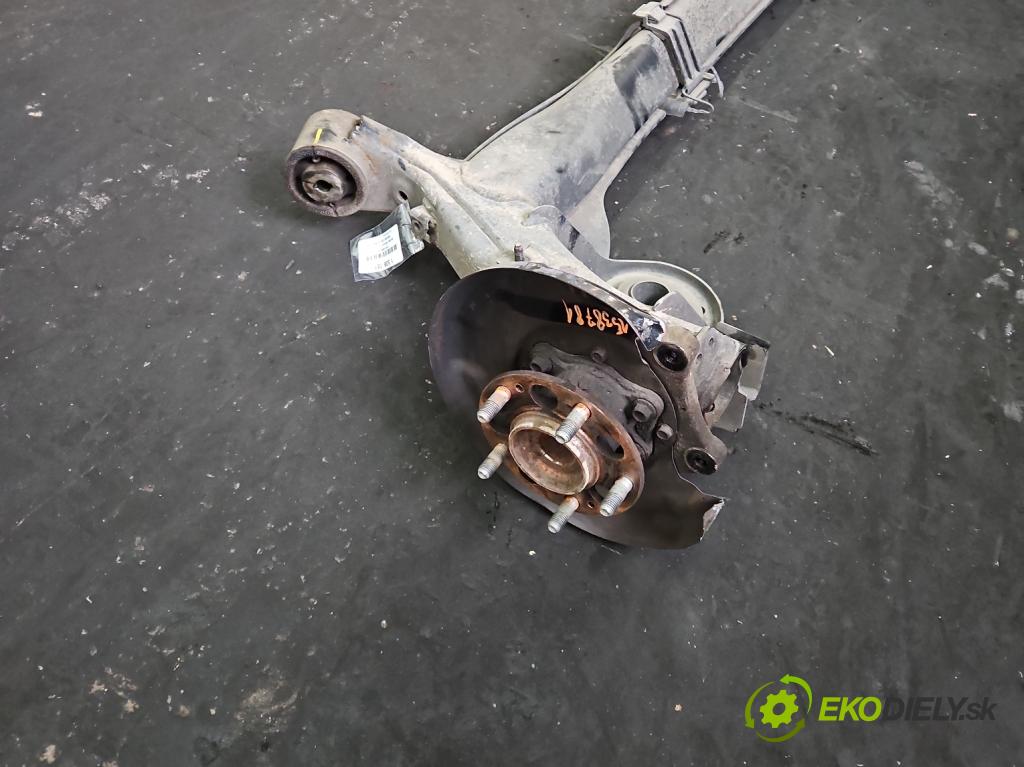 Hyundai Elantra VI 2015-2020 1.6 16V 128 hp automatic 94 kW 1591 cm3 4- zadní výztuha  (Zadní výztuha)