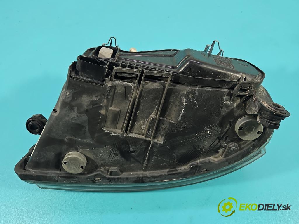 Seat Arosa 1.0 mpi 50KM manual 37 kW 999 cm3 3- Reflektor: pravý 89305581 (Svetlo predné pravé)