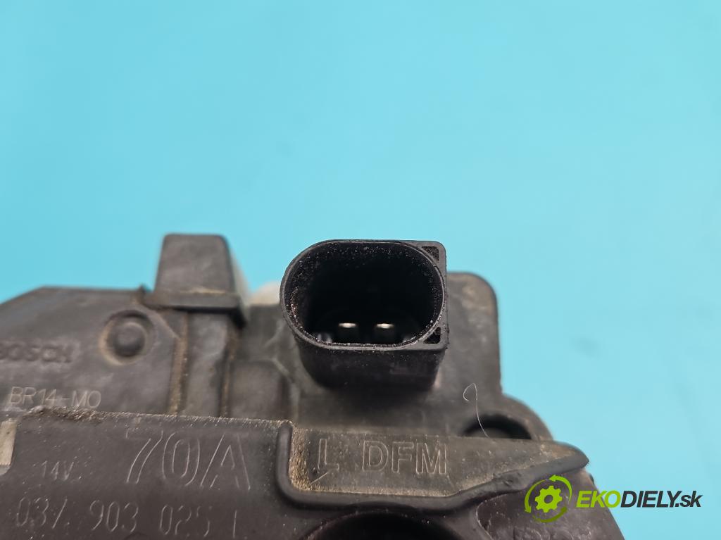 Seat Arosa 1.0 mpi 50KM manual 37 kW 999 cm3 3- Alternator 037903025L (Alternátor)