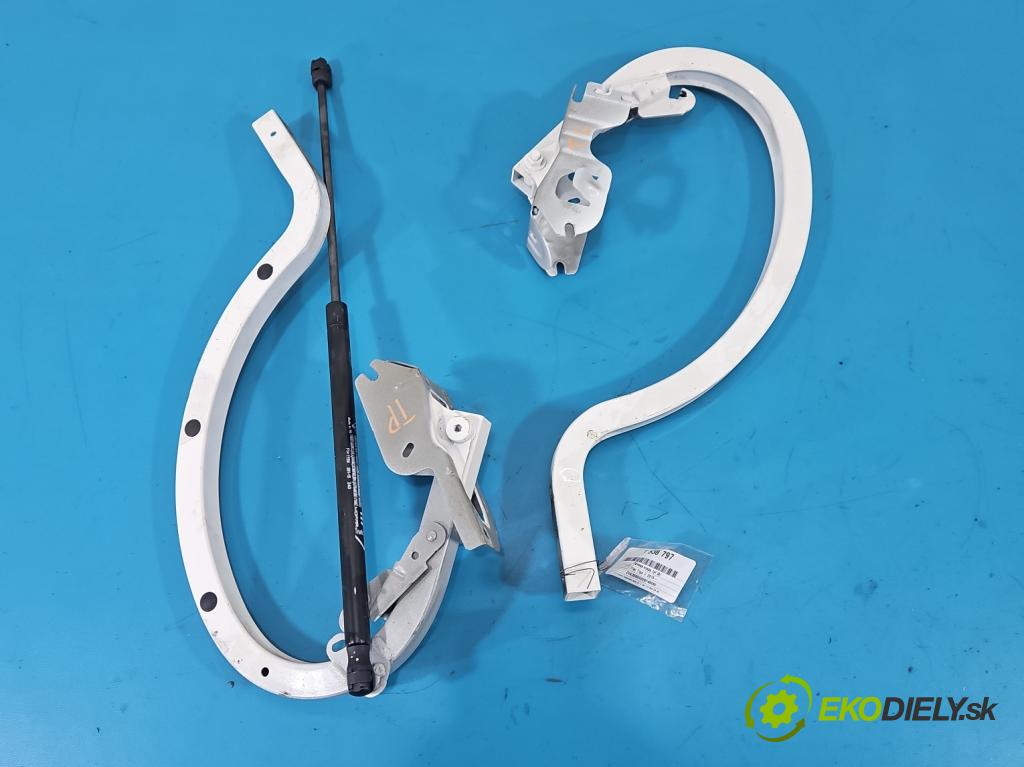 Fiat Tipo II 2015- 1.4 16v 95 hp manual 70 kW 1368 cm3 4- Závěs: kufrových dveří zadní 