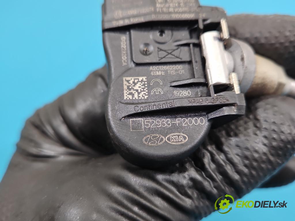 Hyundai Elantra VI 2015-2020 1.6 16V 128 HP automatic 94 kW 1591 cm3 4- snímač tlak: pneumatika 52933-F2000 (Snímač tlaku v pneumatike)