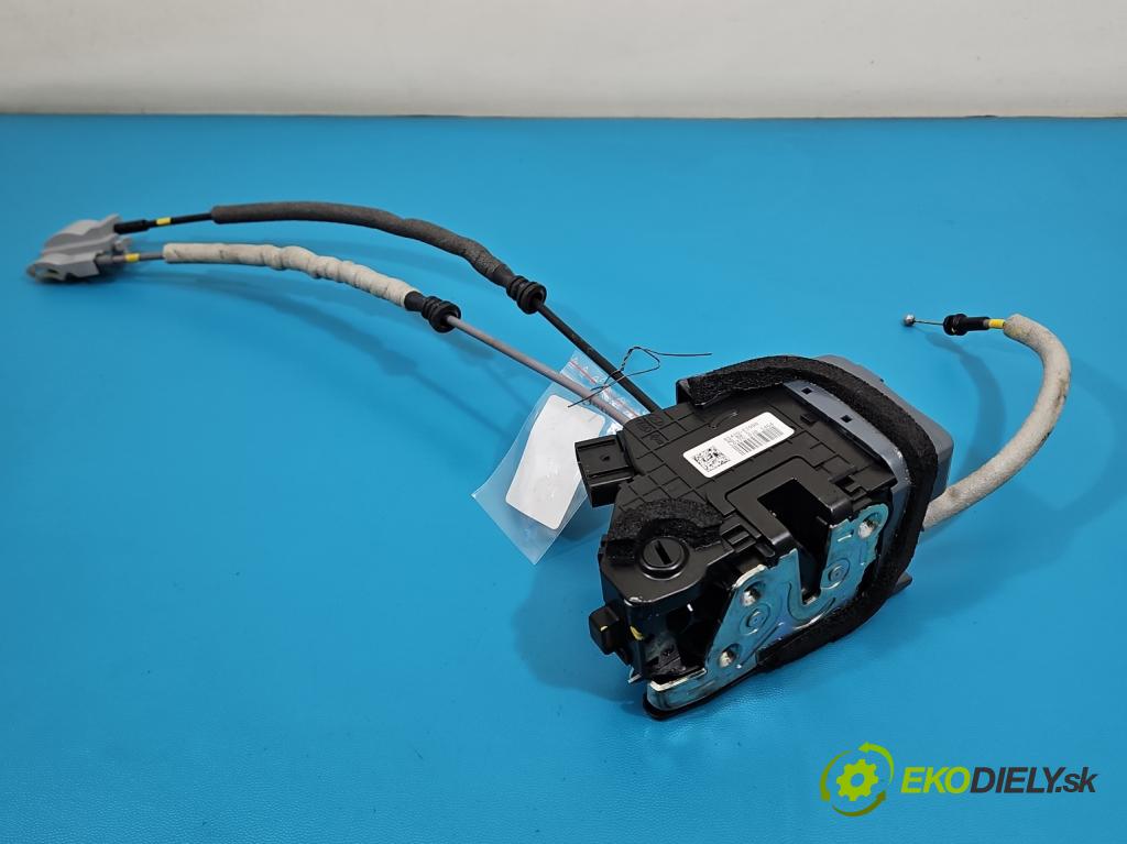 Hyundai Elantra VI 2015-2020 1.6 16V 128 HP automatic 94 kW 1591 cm3 4- zámok zadné pravý 81420-F2000