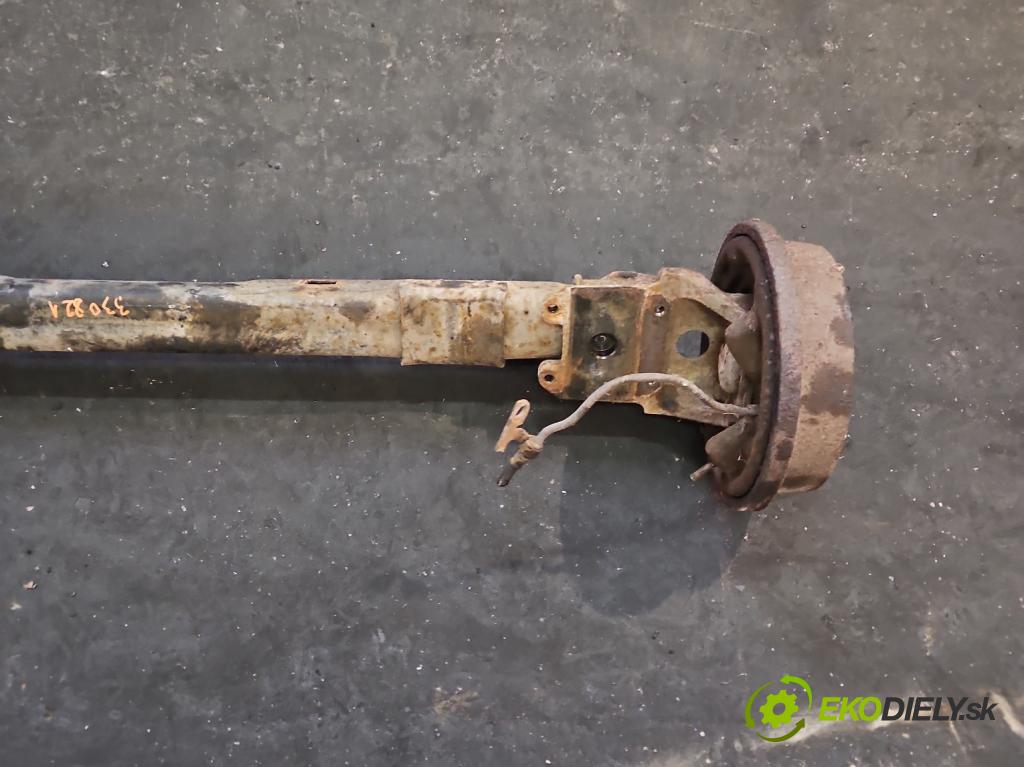 Chrysler Voyager IV 2000-2007 2.4 16V 147 HP automatic 108 kW 2429 cm3 5- zadna výstuha  (Výstuha zadná)