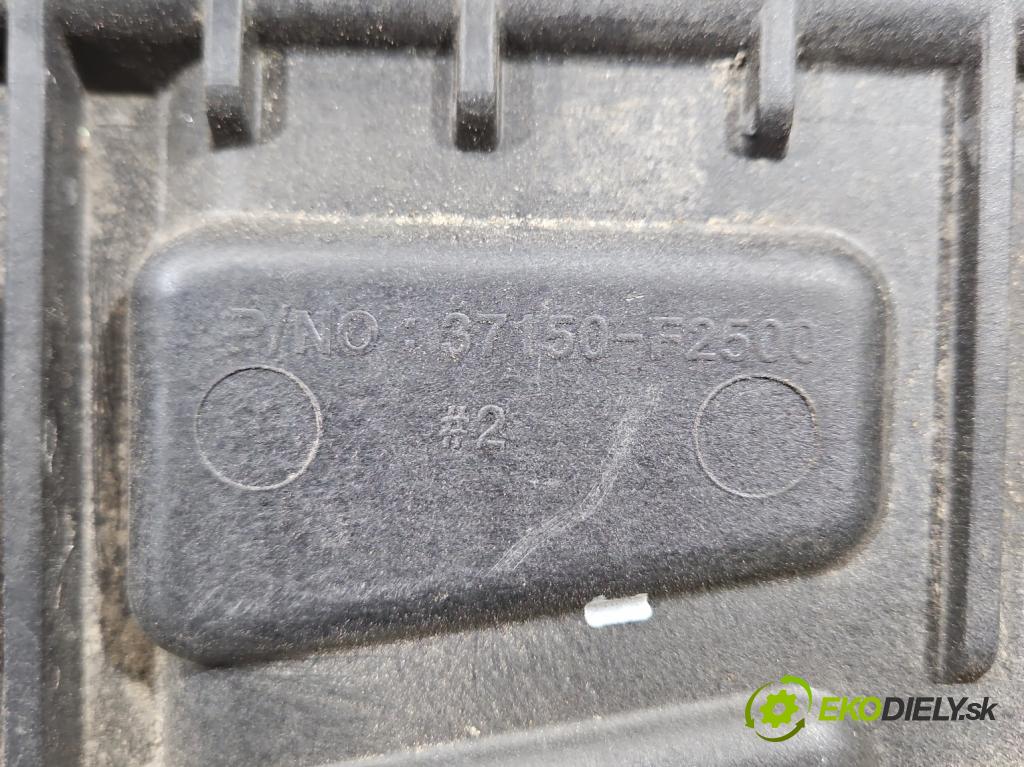 Hyundai Elantra VI 2015-2020 1.6 16V 128 HP automatic 94 kW 1591 cm3 4- Základ: ďalšie: 37150-F2500