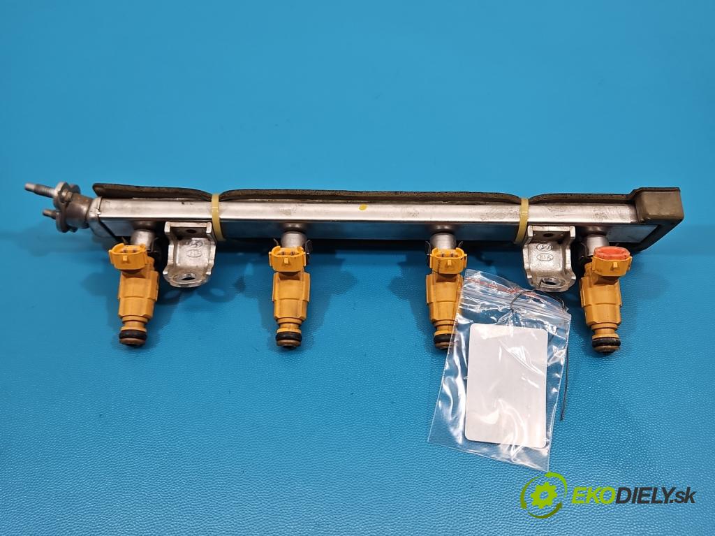 Hyundai Elantra VI 2015-2020 1.6 16V 128 HP automatic 94 kW 1591 cm3 4- vstrek 35310-2B020 (Vstrekovač paliva)