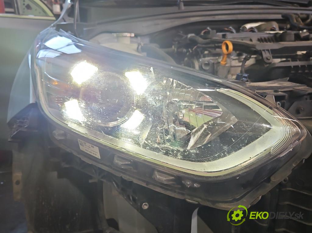 Kia Ceed III 2018- 1.5 160 HP automatic 117.5 kW 1482 cm3 5- Reflektor: pravý 92102J7050 (Svetlo predné pravé)