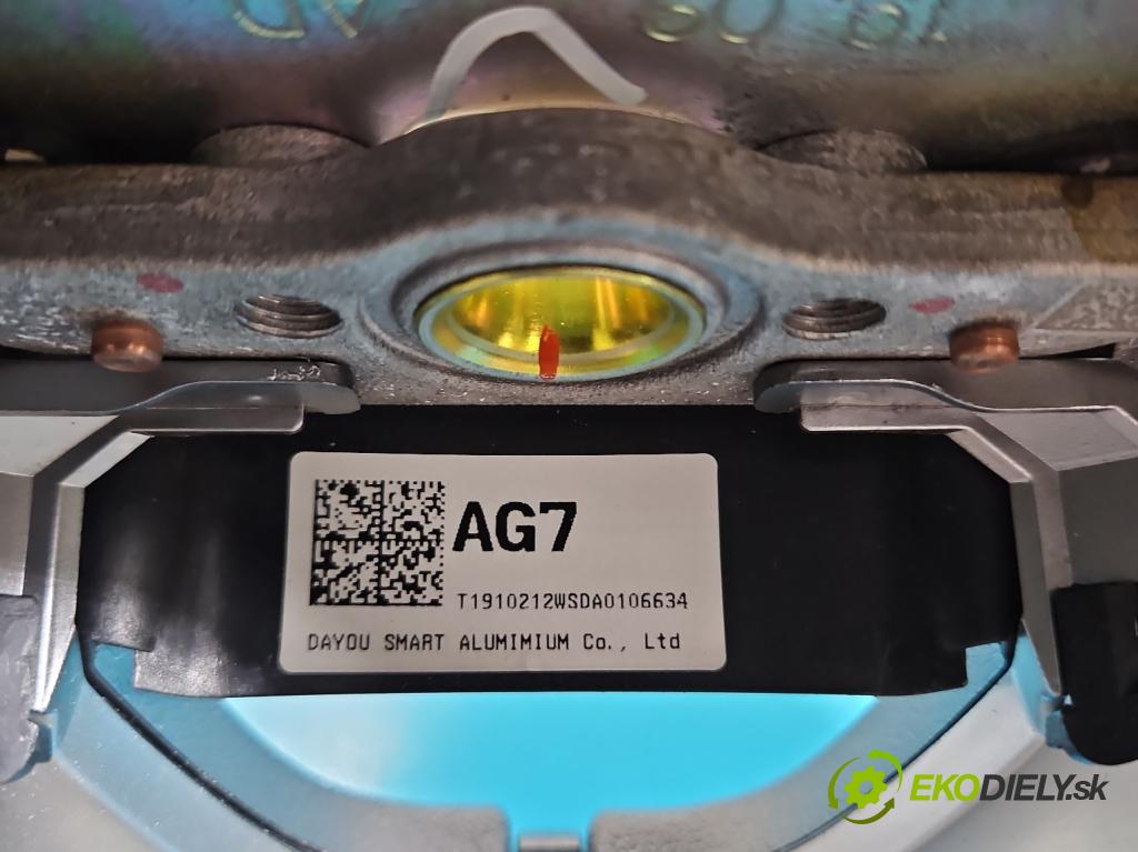 Hyundai Elantra VI 2015-2020 1.6 16V 128 HP automatic 94 kW 1591 cm3 4- volant 56130-F2AA0 (Volant)