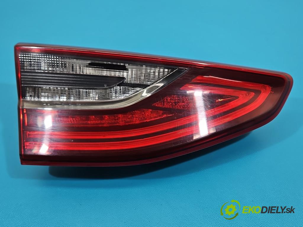 Kia Ceed III 2018- 1.5 160 HP automatic 117.5 kW 1482 cm3 5- svetlo / reflektor zadné ľavé 92403J7050 (Kľučka dverí ostatné)