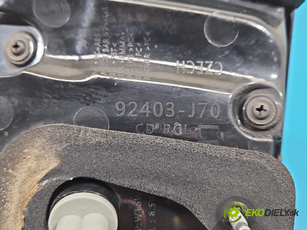 Kia Ceed III 2018- 1.5 160 HP automatic 117.5 kW 1482 cm3 5- svetlo / reflektor zadné ľavé 92403J7050 (Kľučka dverí ostatné)